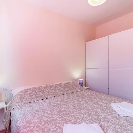 Fuer 2 Personen Ca, 40 M Sup2 In Veli Losinj, Adriakueste Kroatien Kroatische Inseln Apartment *
